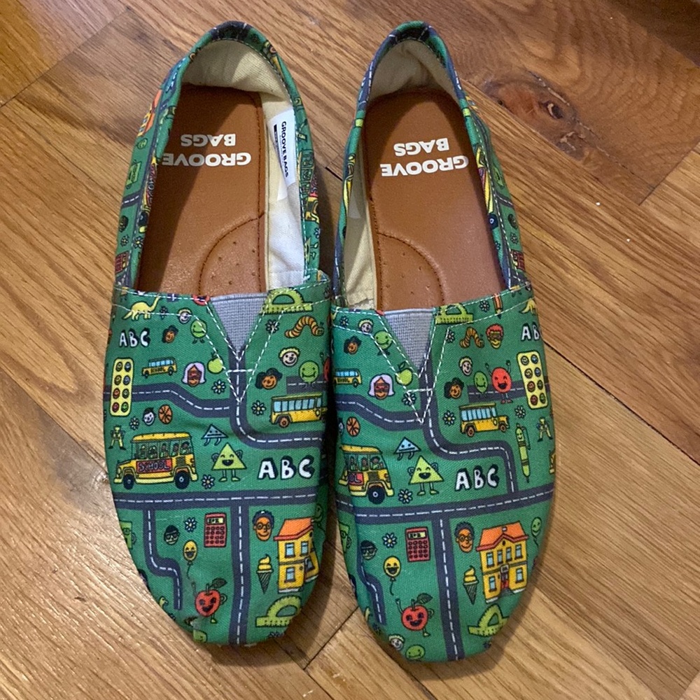 NWOT Teacher Shoes